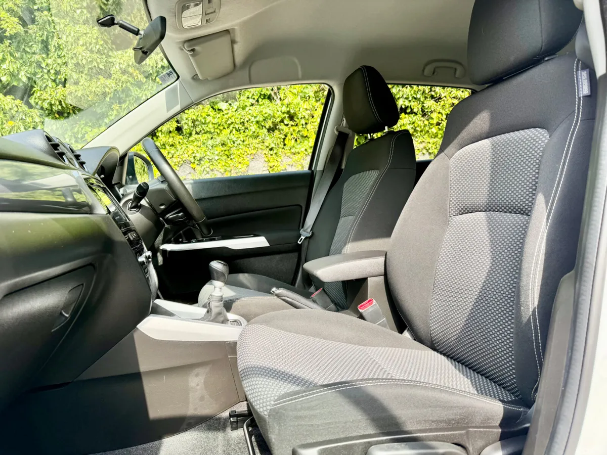 Suzuki Vitara SUV, Diesel, 2016, White
