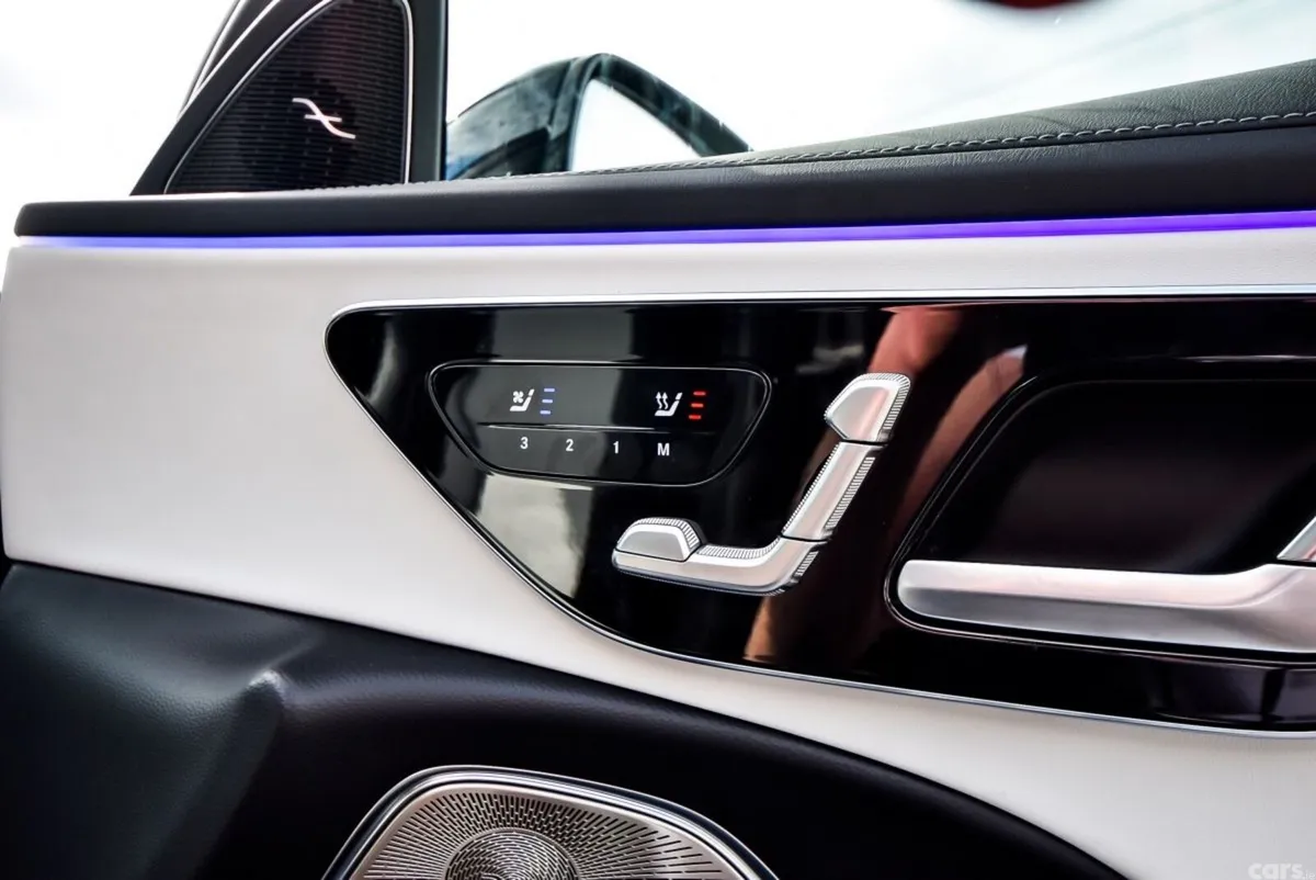 Mercedes-Benz E-Class Saloon, Petrol Plug-in Hybrid, 2026, Blue