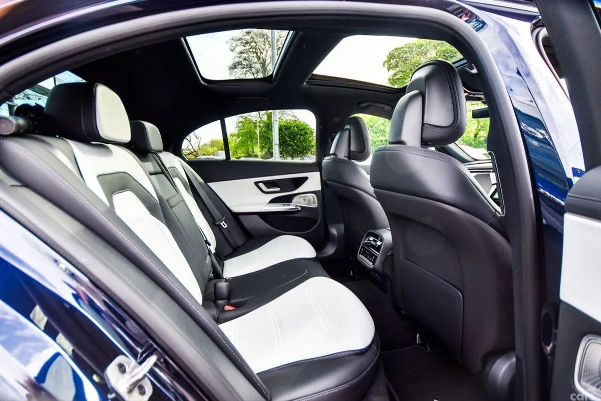 Mercedes-Benz E-Class Saloon, Petrol Plug-in Hybrid, 2026, Blue