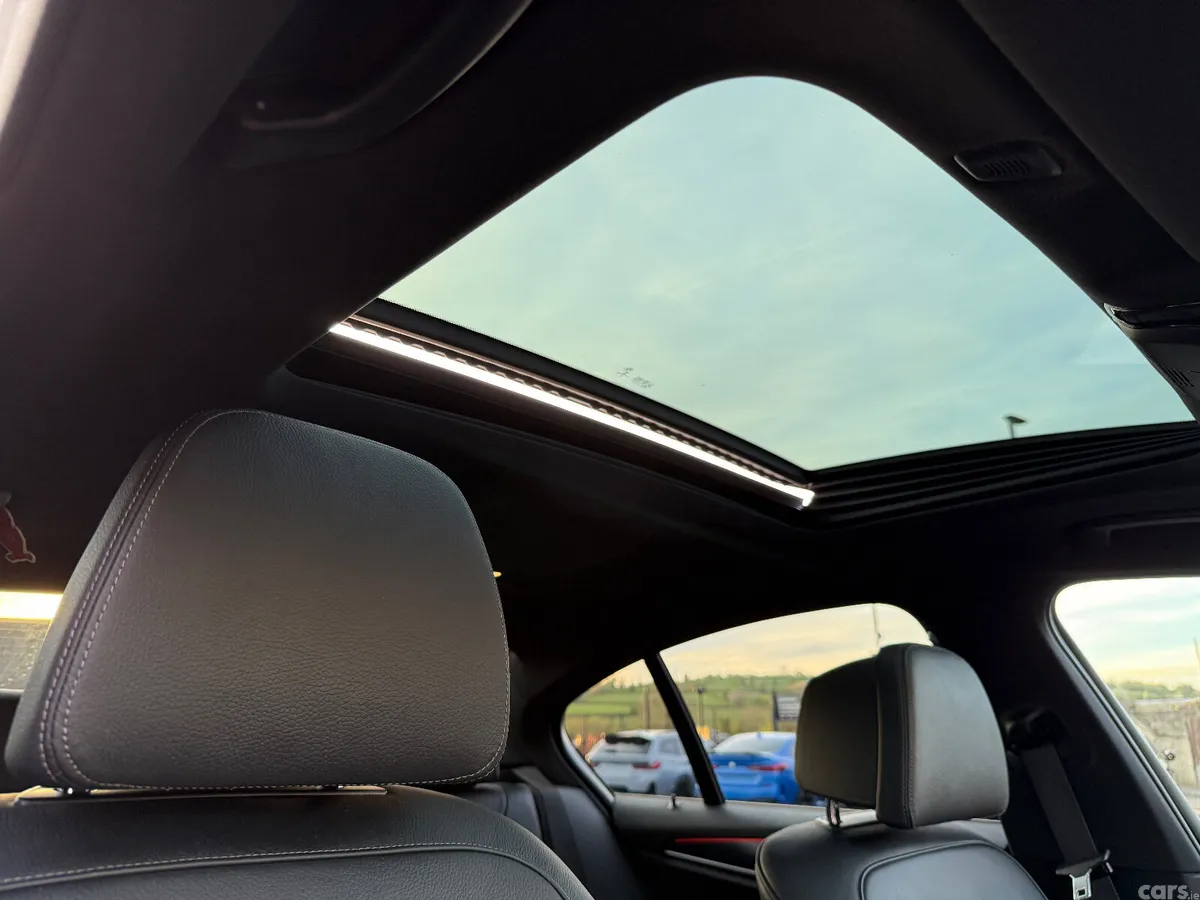 BMW 5-Series Saloon, Petrol Plug-in Hybrid, 2021, Grey