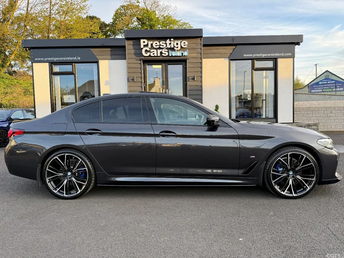 BMW 5-Series Saloon, Petrol Plug-in Hybrid, 2021, Grey