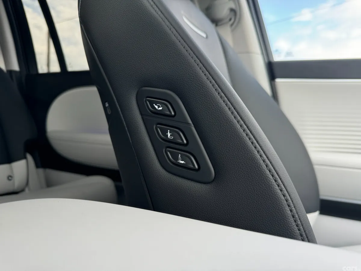 Hyundai IONIQ 9 MPV, Electric, 2026, Green