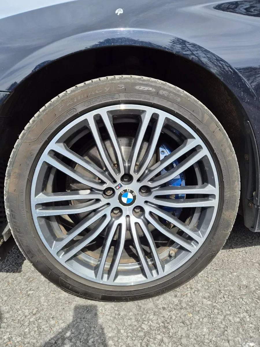 BMW 5-Series Saloon, Petrol Plug-in Hybrid, 2018, Black