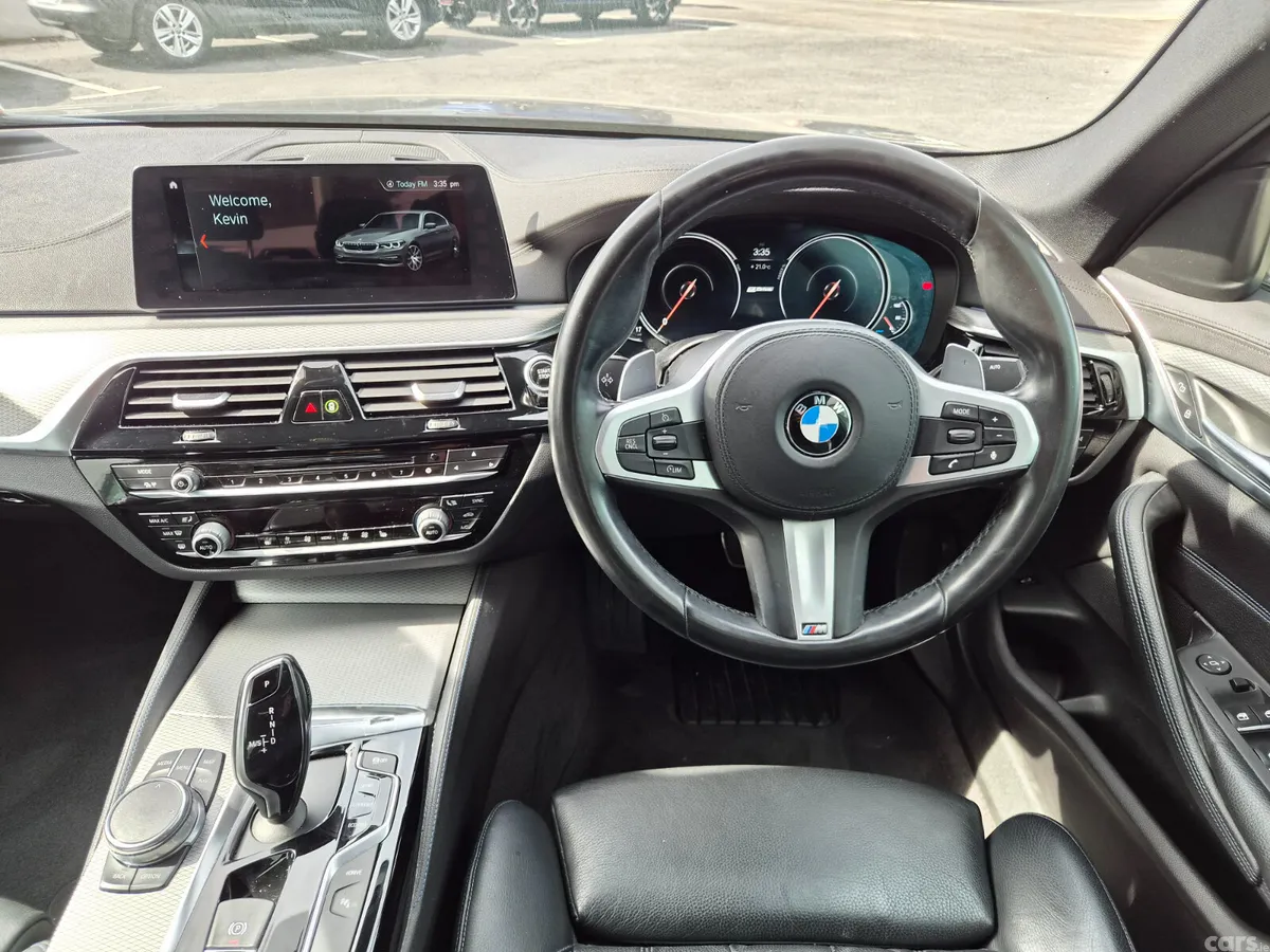 BMW 5-Series Saloon, Petrol Plug-in Hybrid, 2018, Black