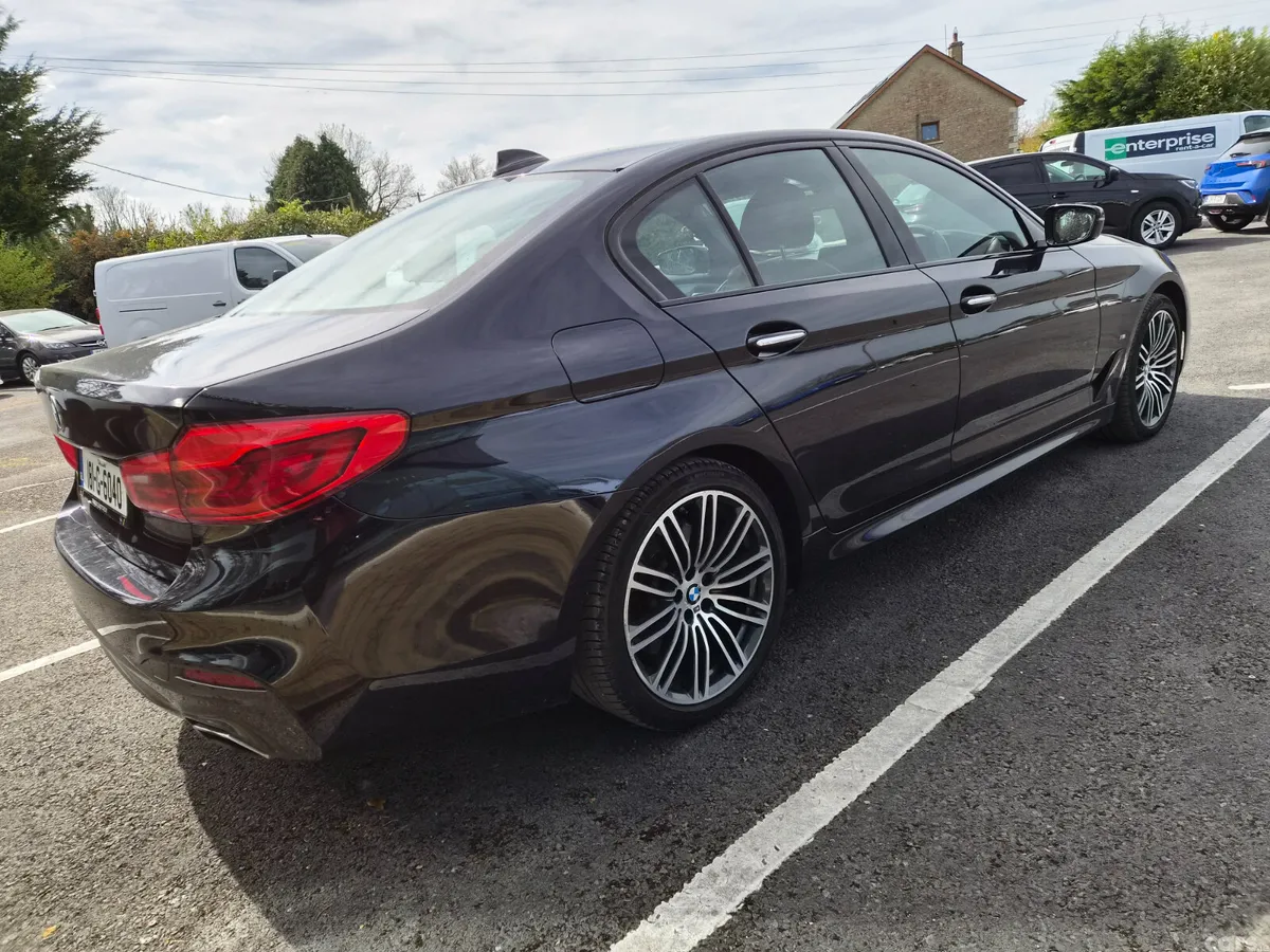 BMW 5-Series Saloon, Petrol Plug-in Hybrid, 2018, Black