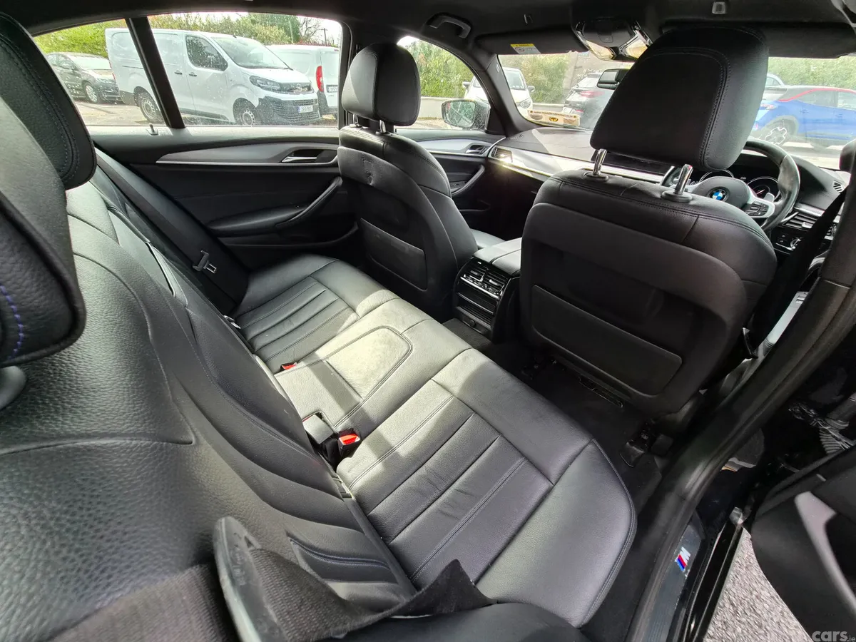 BMW 5-Series Saloon, Petrol Plug-in Hybrid, 2018, Black