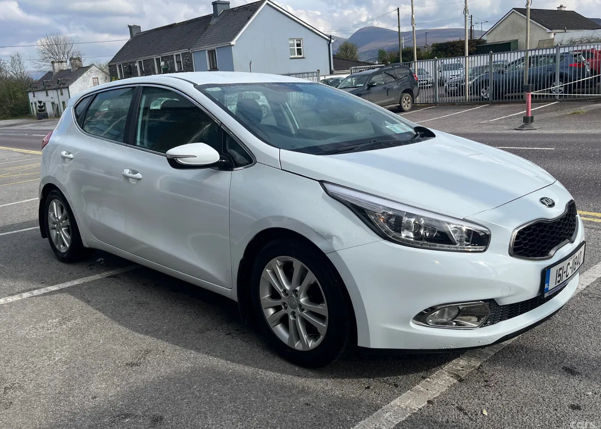 Kia Ceed Hatchback, Diesel, 2015, White