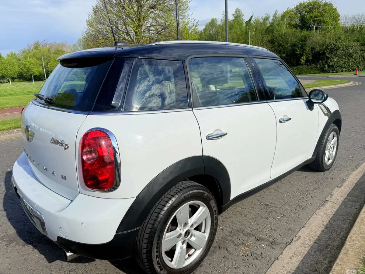 Mini Countryman Hatchback, Diesel, 2016, White