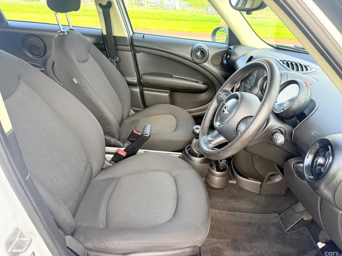 Mini Countryman Hatchback, Diesel, 2016, White
