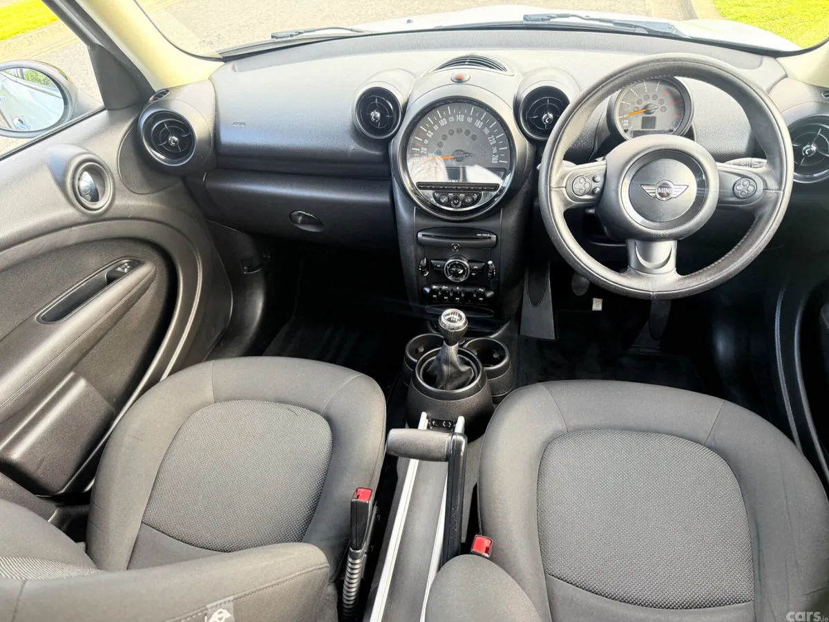 Mini Countryman Hatchback, Diesel, 2016, White