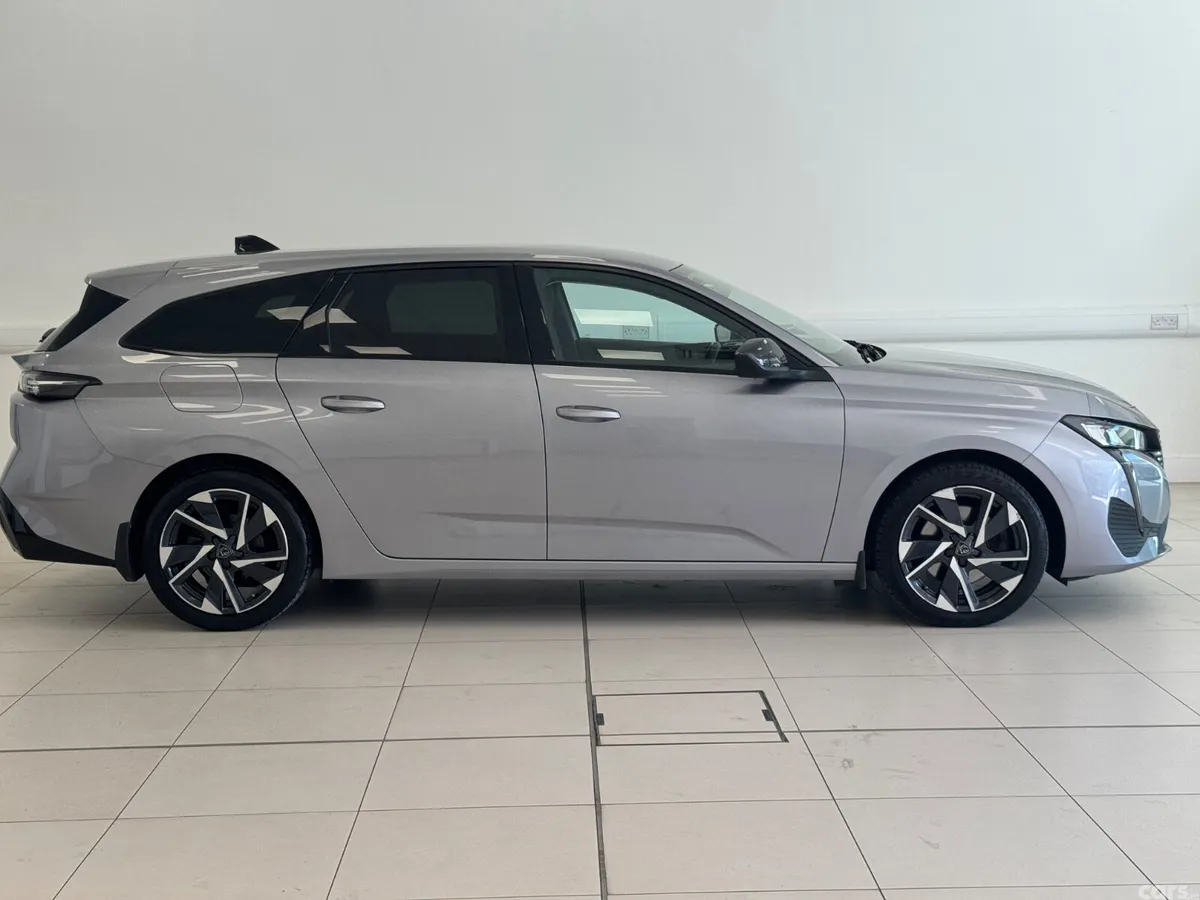Peugeot 308 Estate, Diesel, 2024, Grey