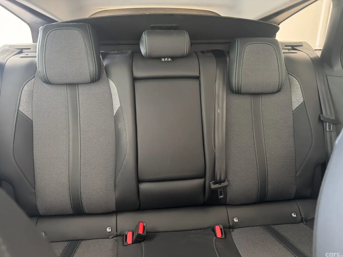 Peugeot 308 Estate, Diesel, 2024, Grey