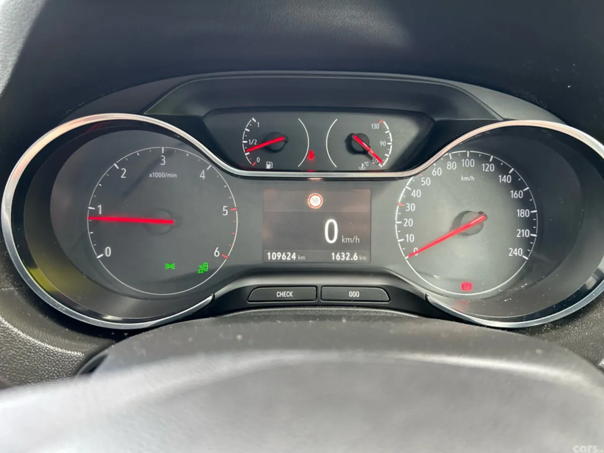 Opel Grandland X MPV, Diesel, 2020, Grey