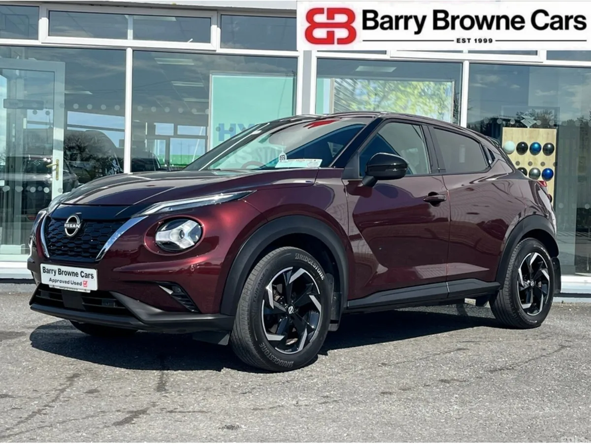 Nissan Juke MPV, Petrol Hybrid, 2024, Red