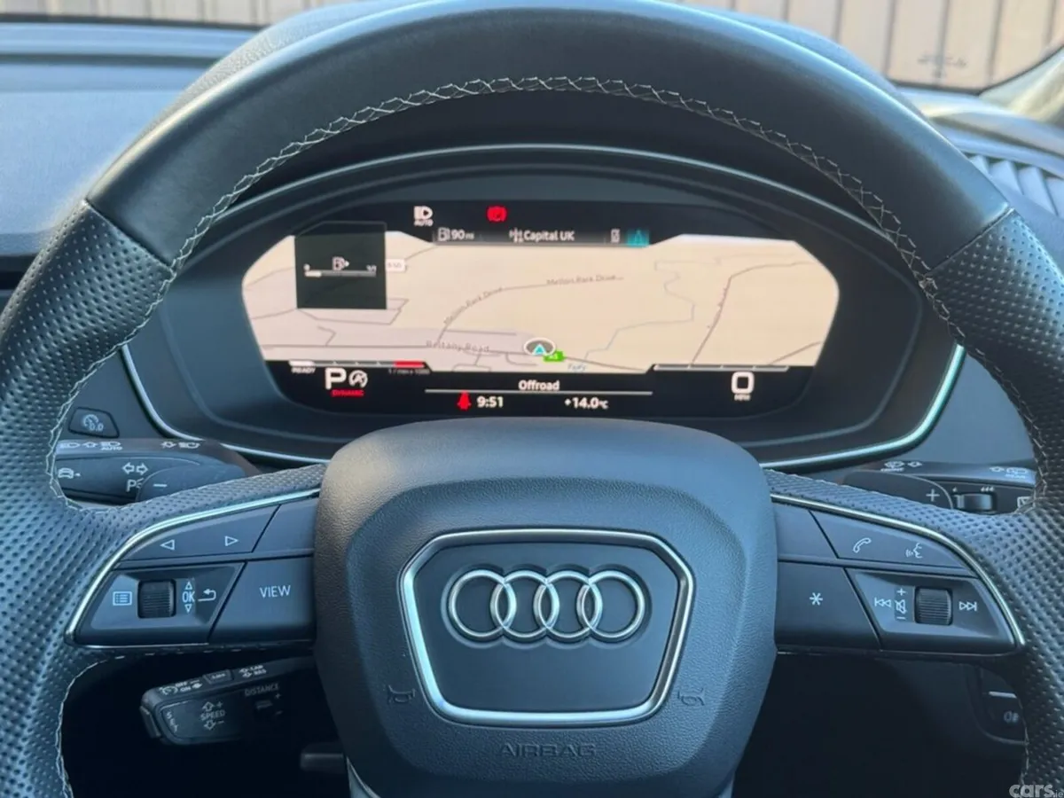 Audi Q5 SUV, Diesel Hybrid, 2023, Blue