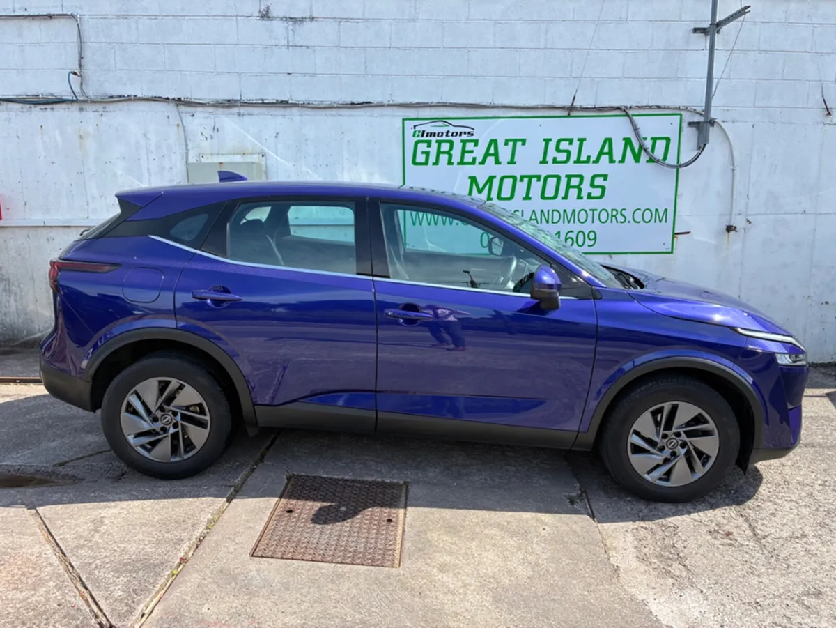 Nissan Qashqai MPV, Petrol, 2023, Blue