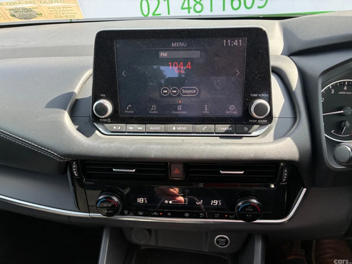 Nissan Qashqai MPV, Petrol, 2023, Blue