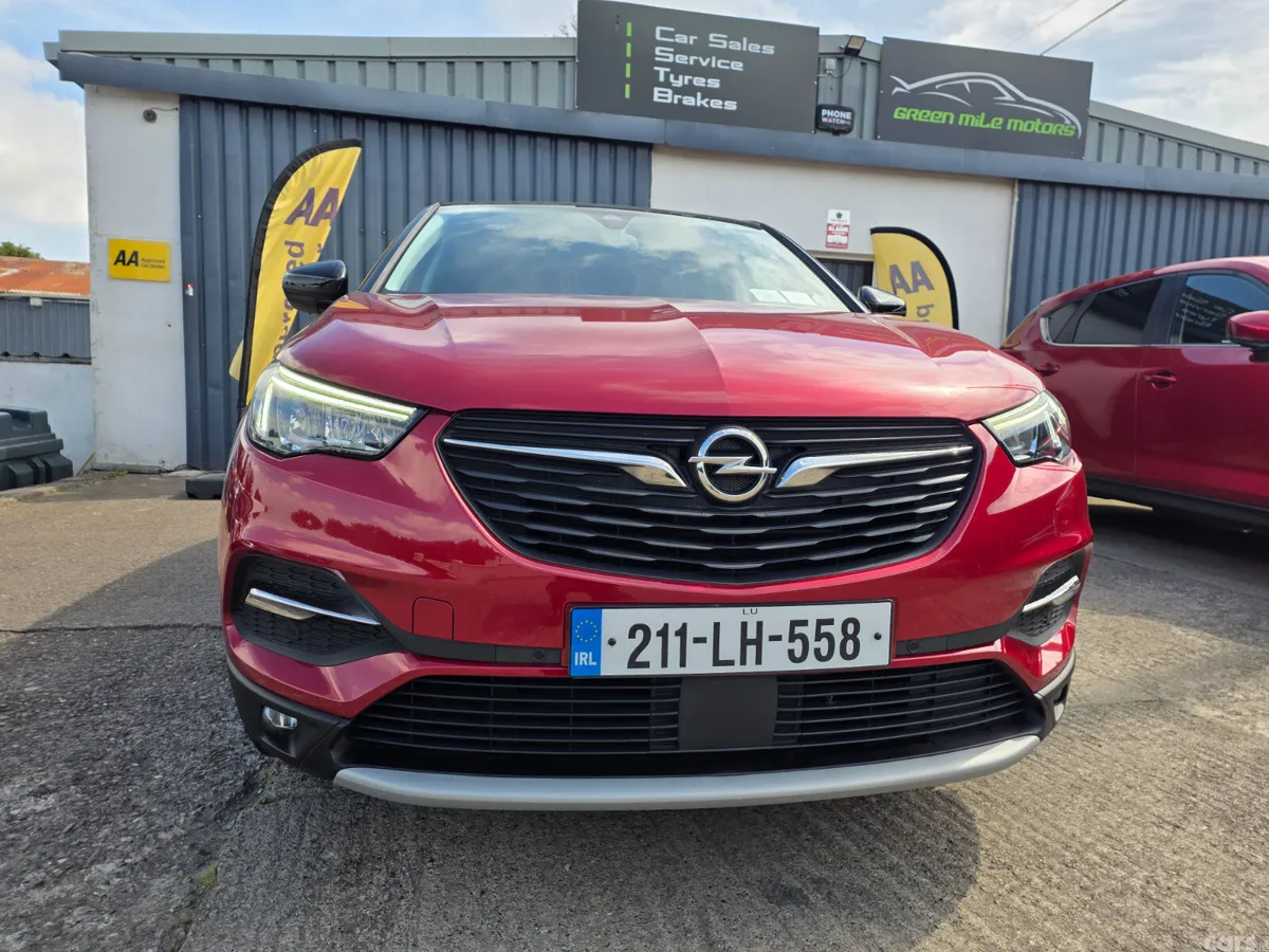 Opel Grandland X SUV, Petrol, 2021, Red