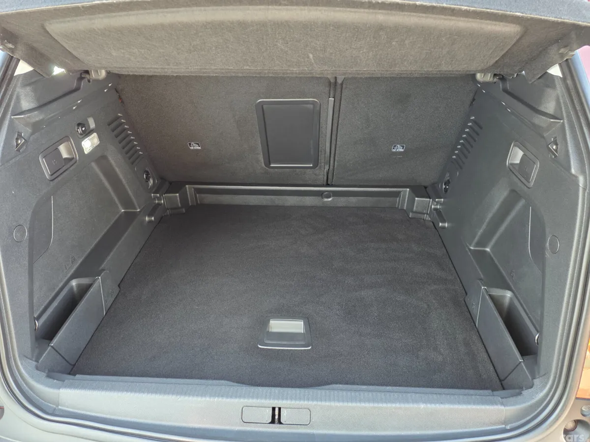 Peugeot 3008 SUV, Diesel, 2017, Brown