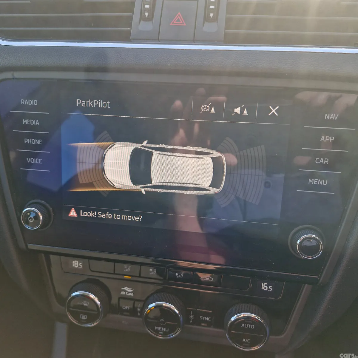 Skoda Octavia Estate, Diesel, 2019, Silver