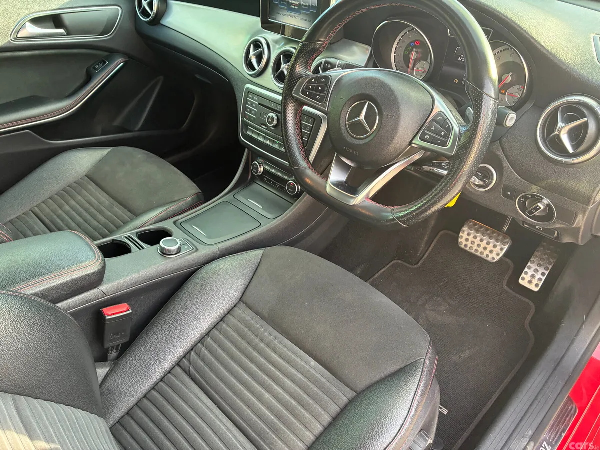 Mercedes-Benz CLA Saloon, Petrol, 2015, Red