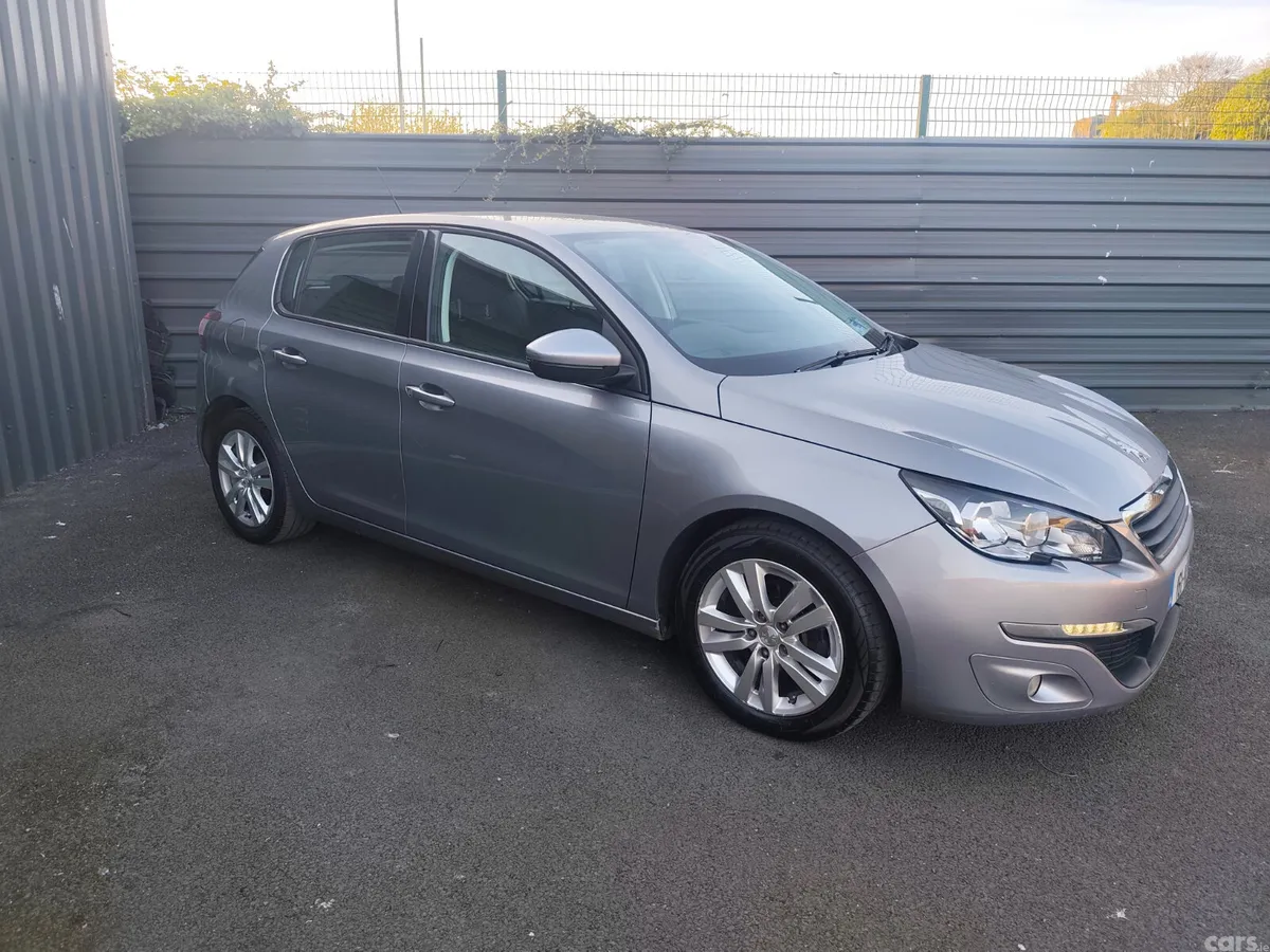 Peugeot 308 Hatchback, Diesel, 2016, Grey