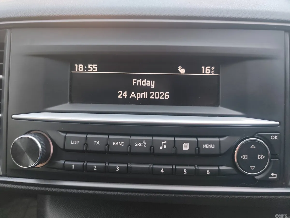 Peugeot 308 Hatchback, Diesel, 2016, Grey
