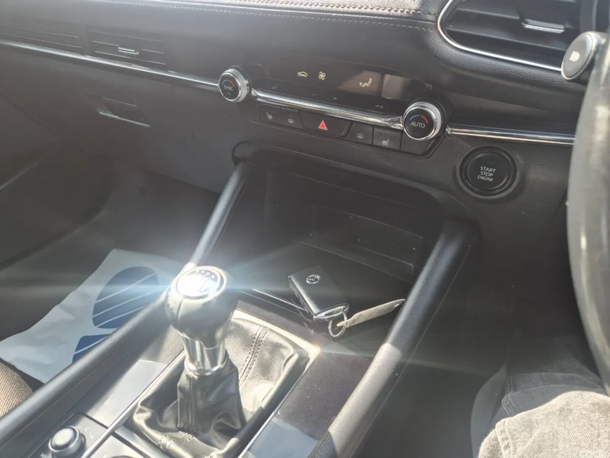 Mazda Mazda3 Saloon, Petrol, 2022, Red