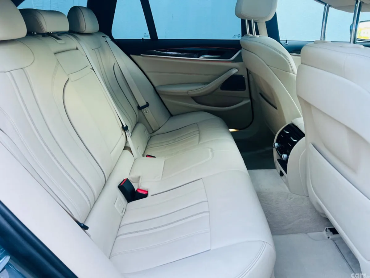 BMW 5-Series Estate, Diesel, 2020, Grey