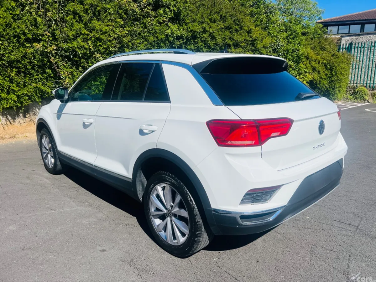 Volkswagen T-Roc SUV, Diesel, 2021, White