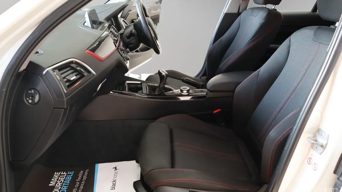 BMW 1-Series Hatchback, Diesel, 2018, White