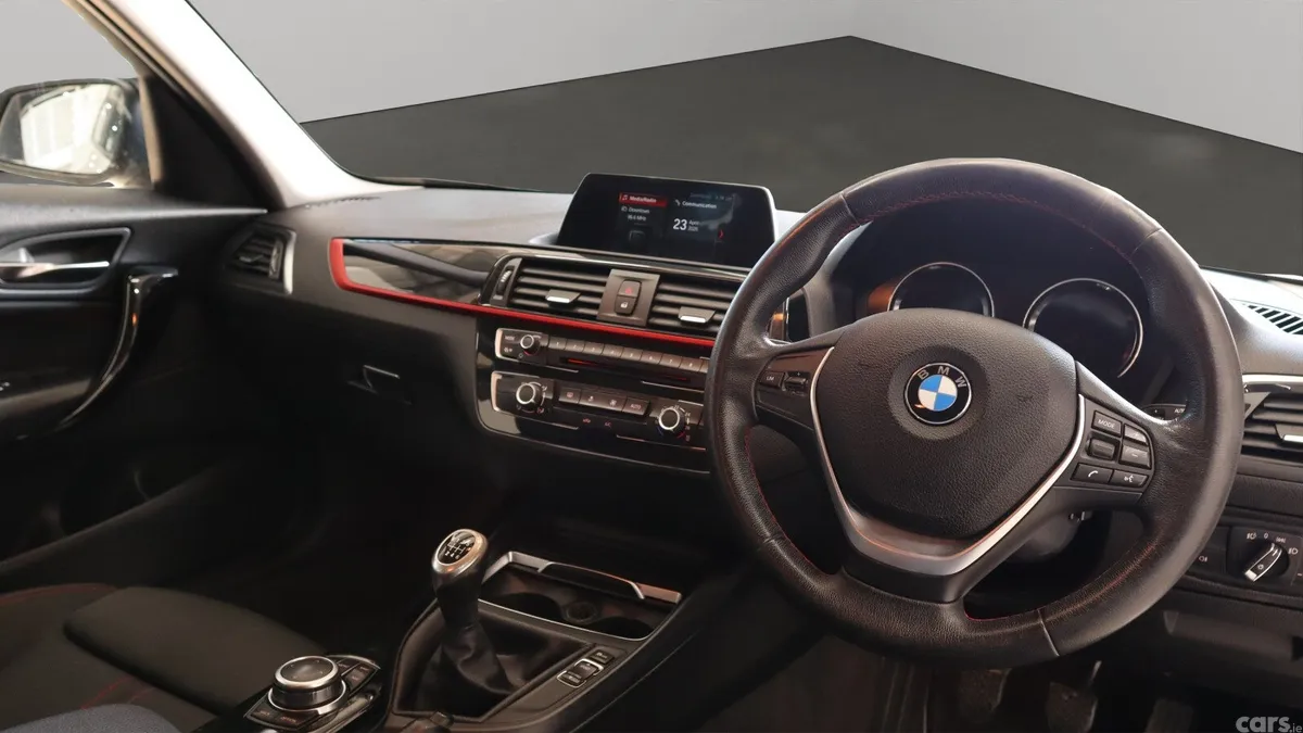 BMW 1-Series Hatchback, Diesel, 2018, White