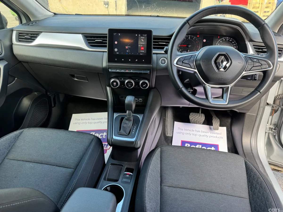 Renault Captur Hatchback, Petrol, 2023, Blue