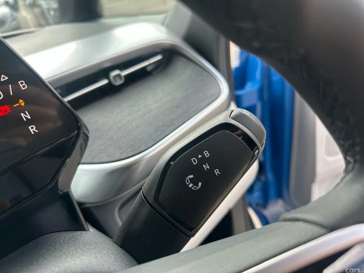 Volkswagen ID.Buzz MPV, Electric, 2026, Blue