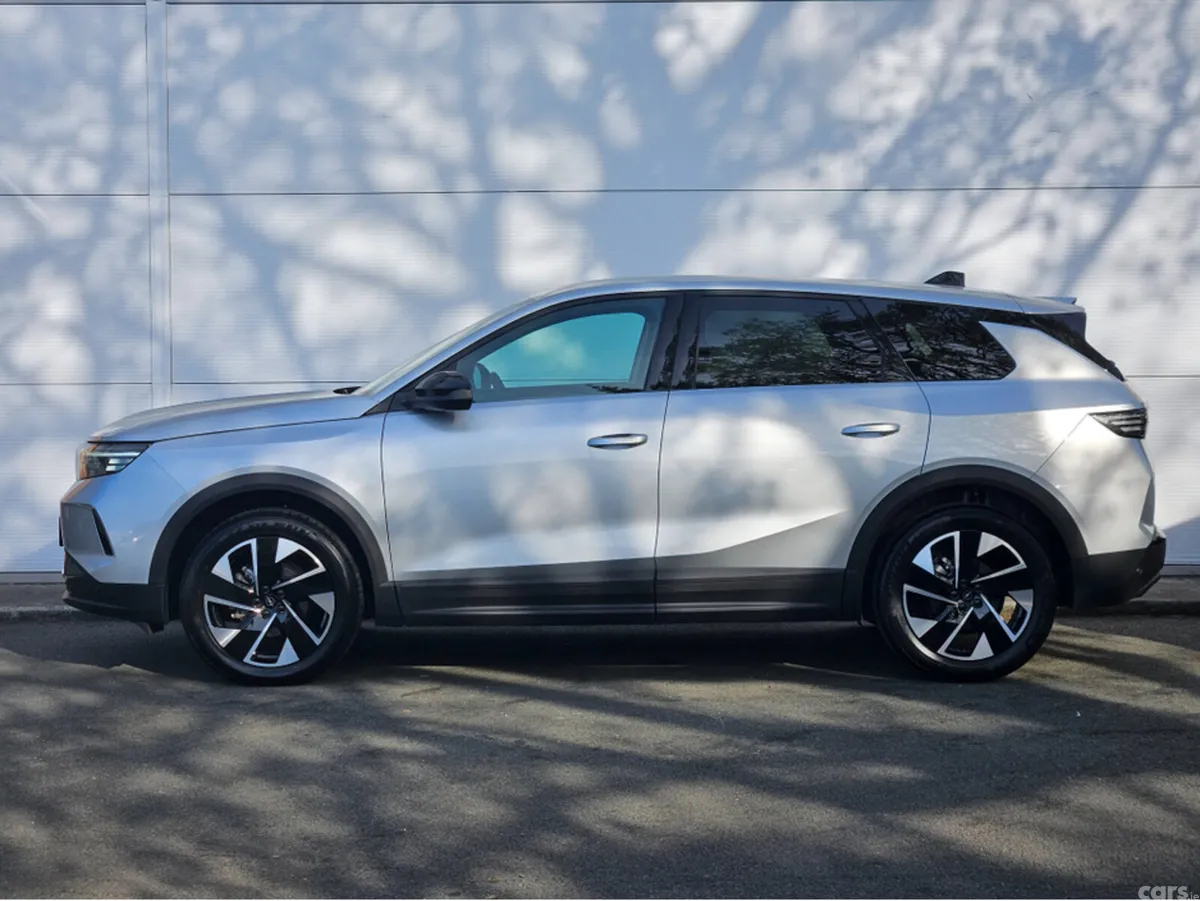 Opel Grandland MPV, Petrol Hybrid, 2025, Grey