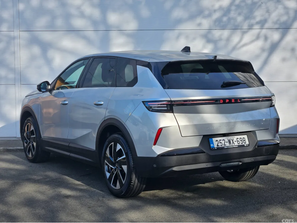 Opel Grandland MPV, Petrol Hybrid, 2025, Grey