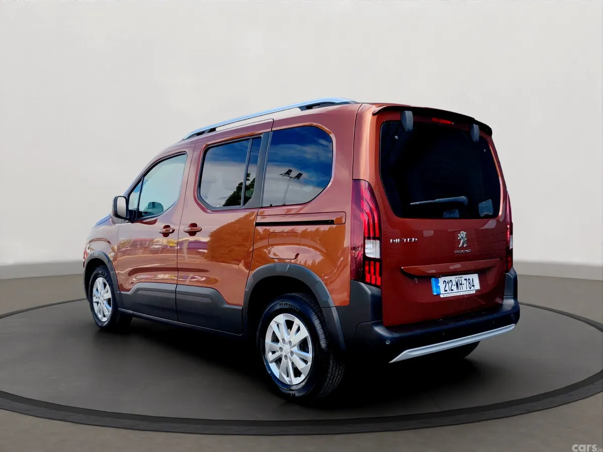 Peugeot Rifter MPV, Diesel, 2021, Brown