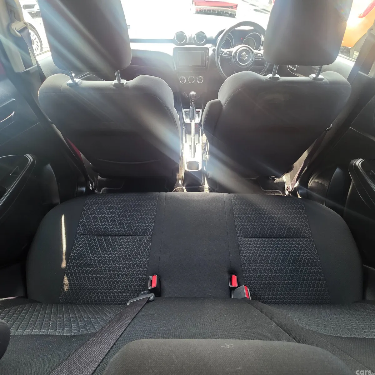 Suzuki Swift Hatchback, Petrol, 2018, Red