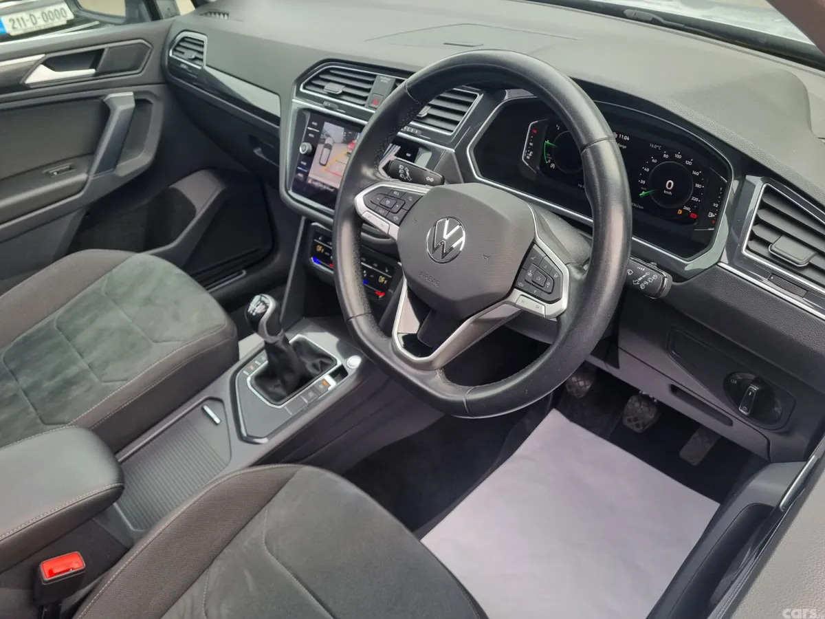 Volkswagen Tiguan SUV, Diesel, 2022, Grey