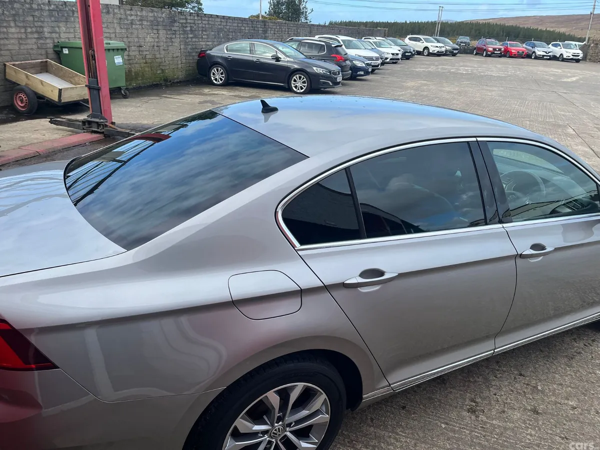 Volkswagen Passat Saloon, Diesel, 2015, Silver