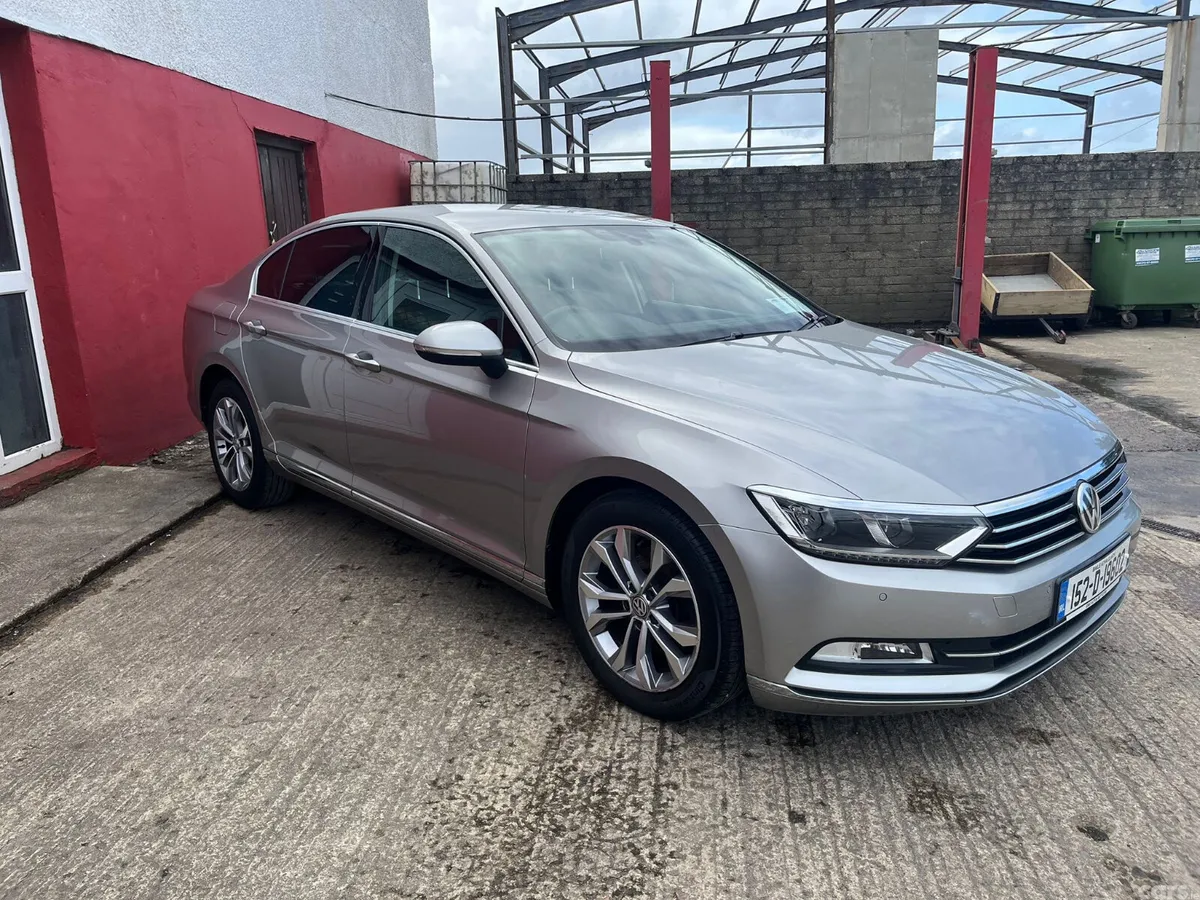 Volkswagen Passat Saloon, Diesel, 2015, Silver