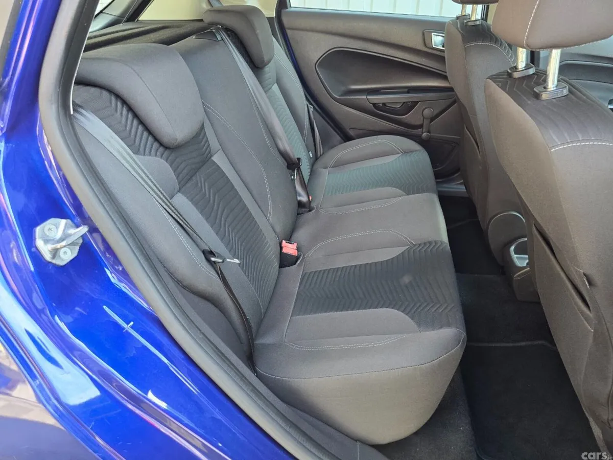 Ford Fiesta Hatchback, Petrol, 2015, Blue