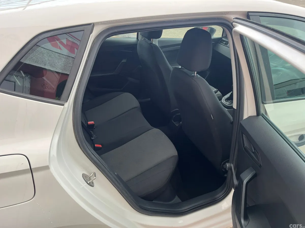 SEAT Ibiza Hatchback, Diesel, 2018, White