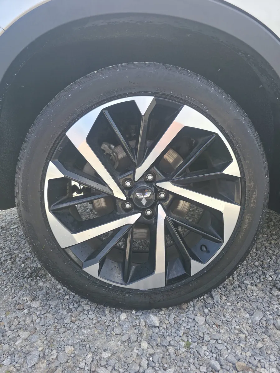 Mitsubishi Outlander SUV, Petrol Plug-in Hybrid, 2022, Silver