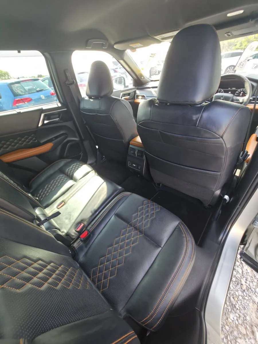 Mitsubishi Outlander SUV, Petrol Plug-in Hybrid, 2022, Silver
