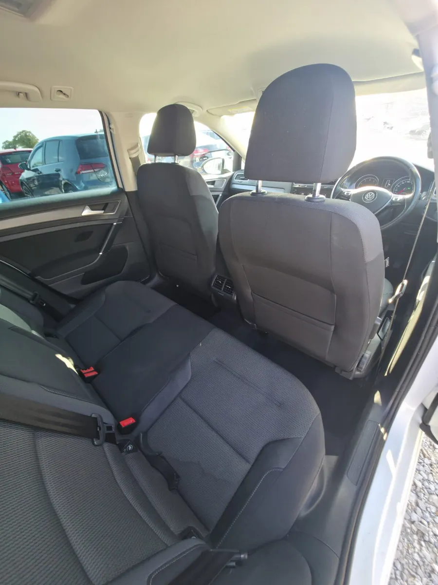 Volkswagen Golf Estate, Petrol, 2017, White