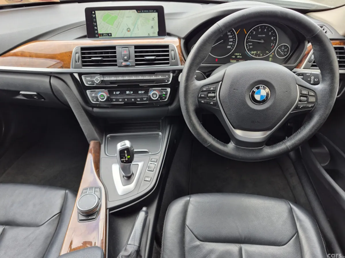 BMW 3-Series Estate, Petrol, 2018, White