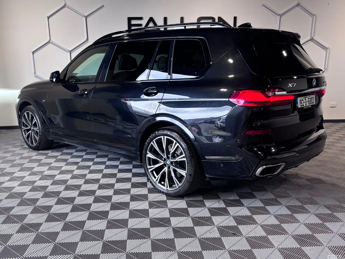 BMW X7 Estate/Jeep, Diesel, 2019, Black