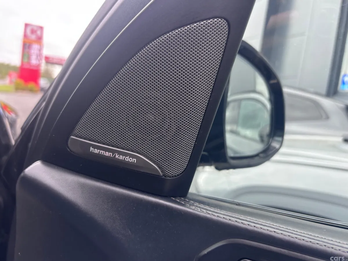 BMW X7 Estate/Jeep, Diesel, 2019, Black