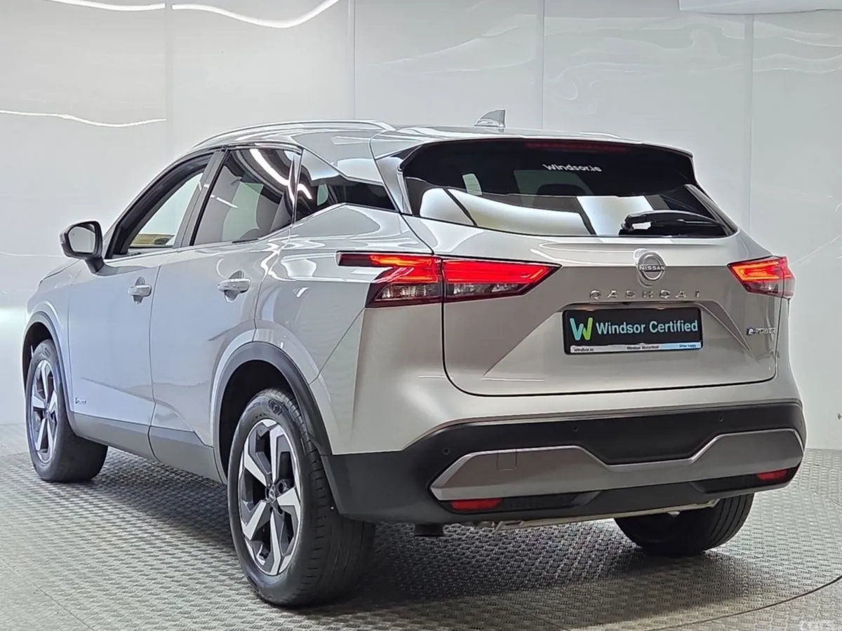 Nissan Qashqai MPV, Petrol Hybrid, 2023, Grey